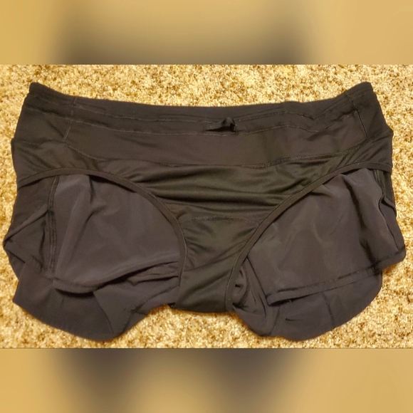Lululemon Speed Up Shorts 2.5" Size 10 Black - Picture 6 of 10